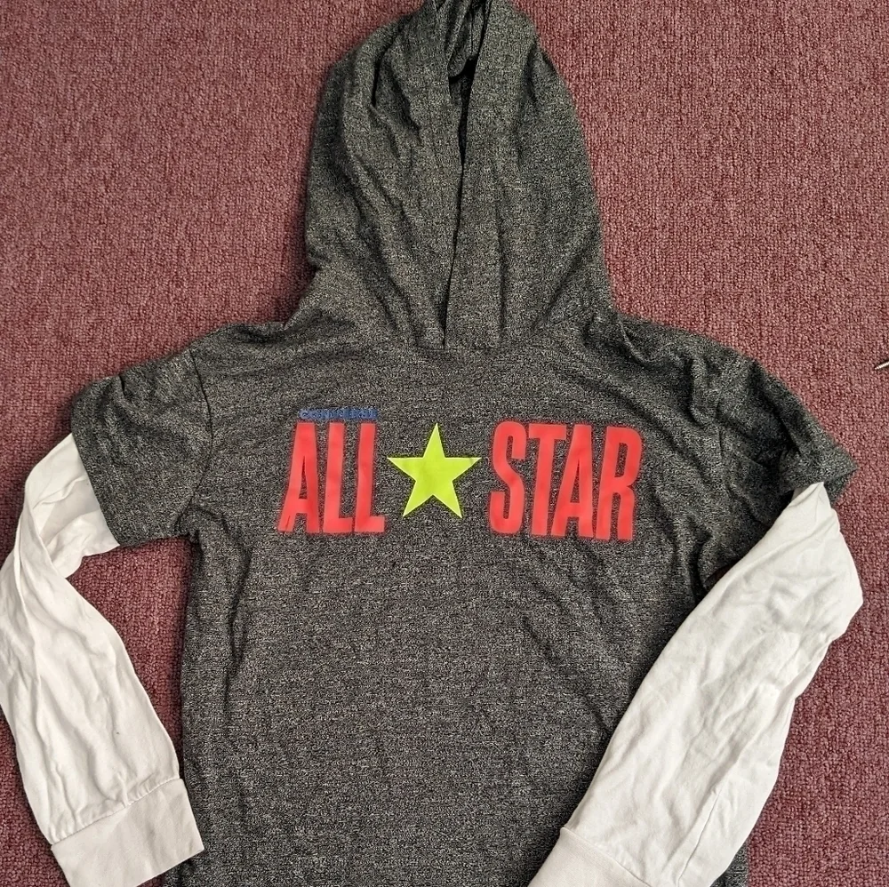 Girls converse long sleeve hooded long sleeve shirt